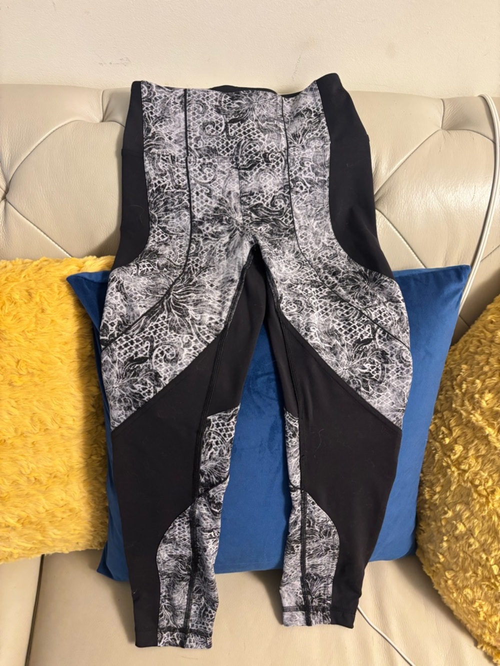 lululemon athletica Black & White Printed High-Rise Leggings